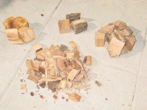 Apple, hickory, and oak chunks, plus apple chips