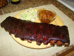 Sugarless Texas Sprinkle spareribs with cole slaw and baked beans