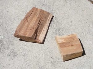 1 chunk of oak, 1 chunk of hickory smoke wood