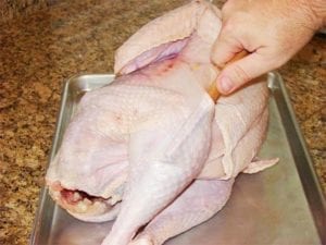 Loosening skin over leg