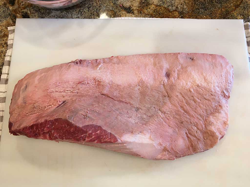 https://www.virtualweberbullet.com/wp-content/uploads/2019/06/brisket-central-texas-style-butcher-paper-30.jpg