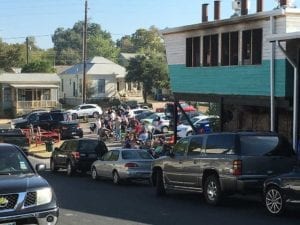 The line wraps around the back of the building at 10:15am