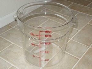 Large round polycarbonate food storage container
