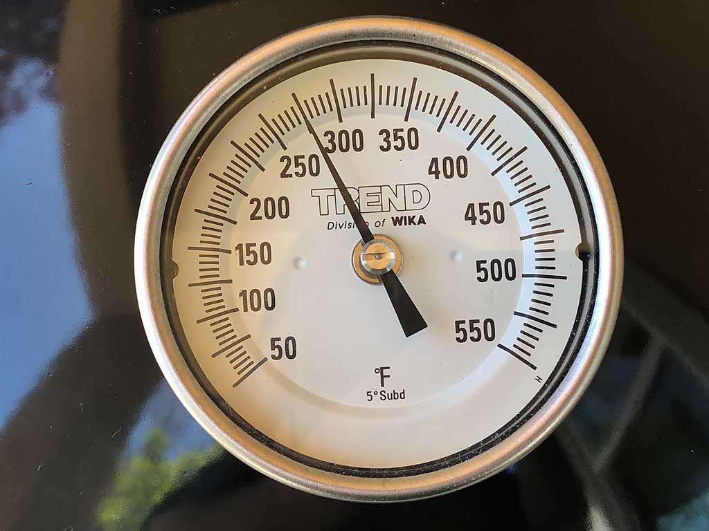 275*F on lid thermometer