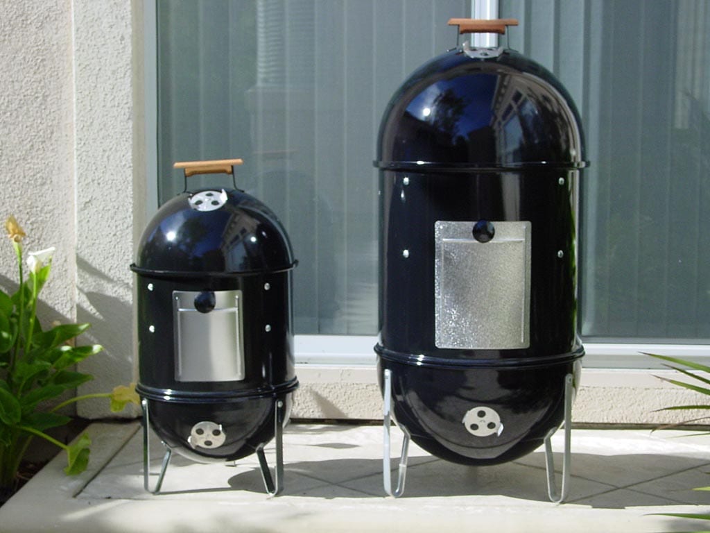 Lid Thermometer vs Grate Thermometer in the Weber Smokey Mountain - The  Virtual Weber Bullet 