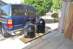WSM travel platform on SUV