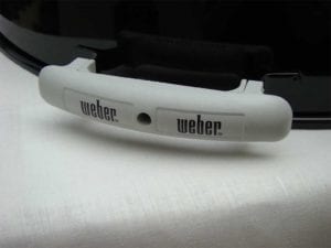 Edge lid handle