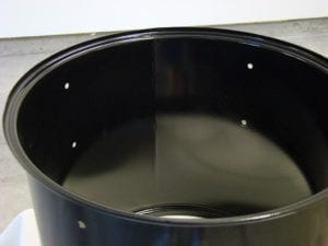 Interior view of middle cooking section and grill strap holes