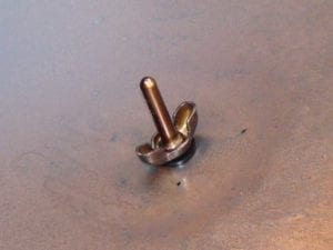 Thermometer inside lid