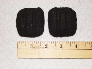 Reverse view of "blue bag" Kingsford (left) and new Competition Briquet (right)