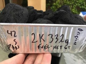 Weight notation on the end of foil pan