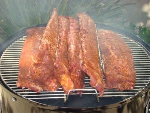 Side view of ribs in rib rack