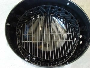 Charcoal grate and charcoal chamber placed inside bowl