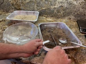 Measuring the volume of ashes using the "dip & sweep" method