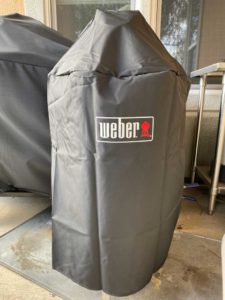 Lightweight premium grill cover