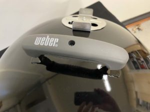 Top lid handle for WSM 22